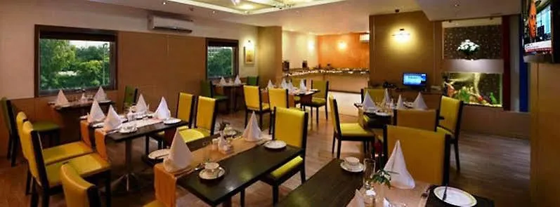 *** Hotel Tulip Inn West Delhi New Delhi India